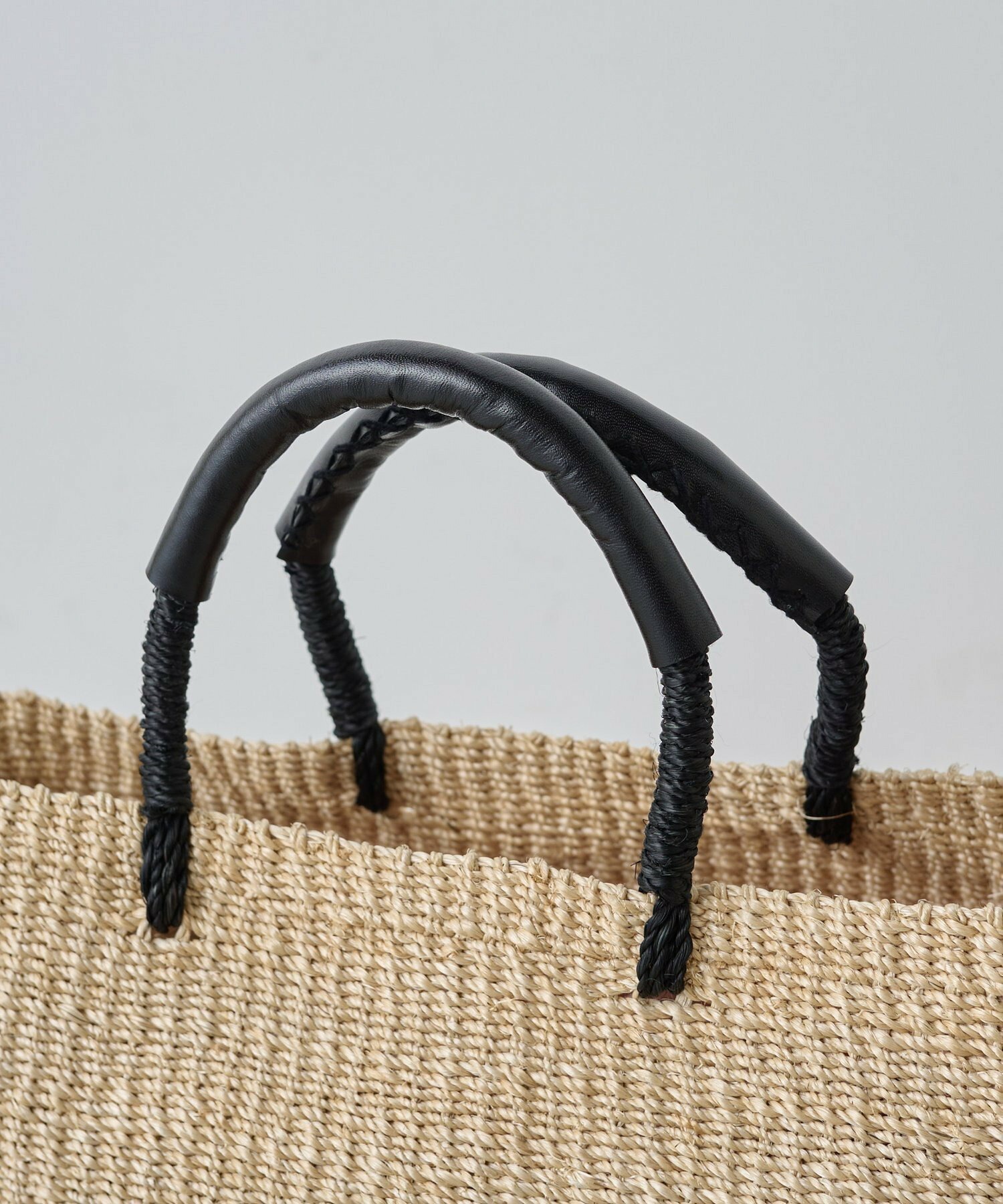 【新品タグ付】BEARDSLEY アバカタルバッグ BEARDSLEY アバカタルバッグ