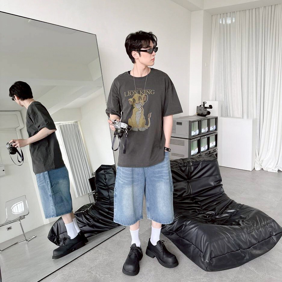 The Lion King 辛巴仿舊圖T 鐵灰