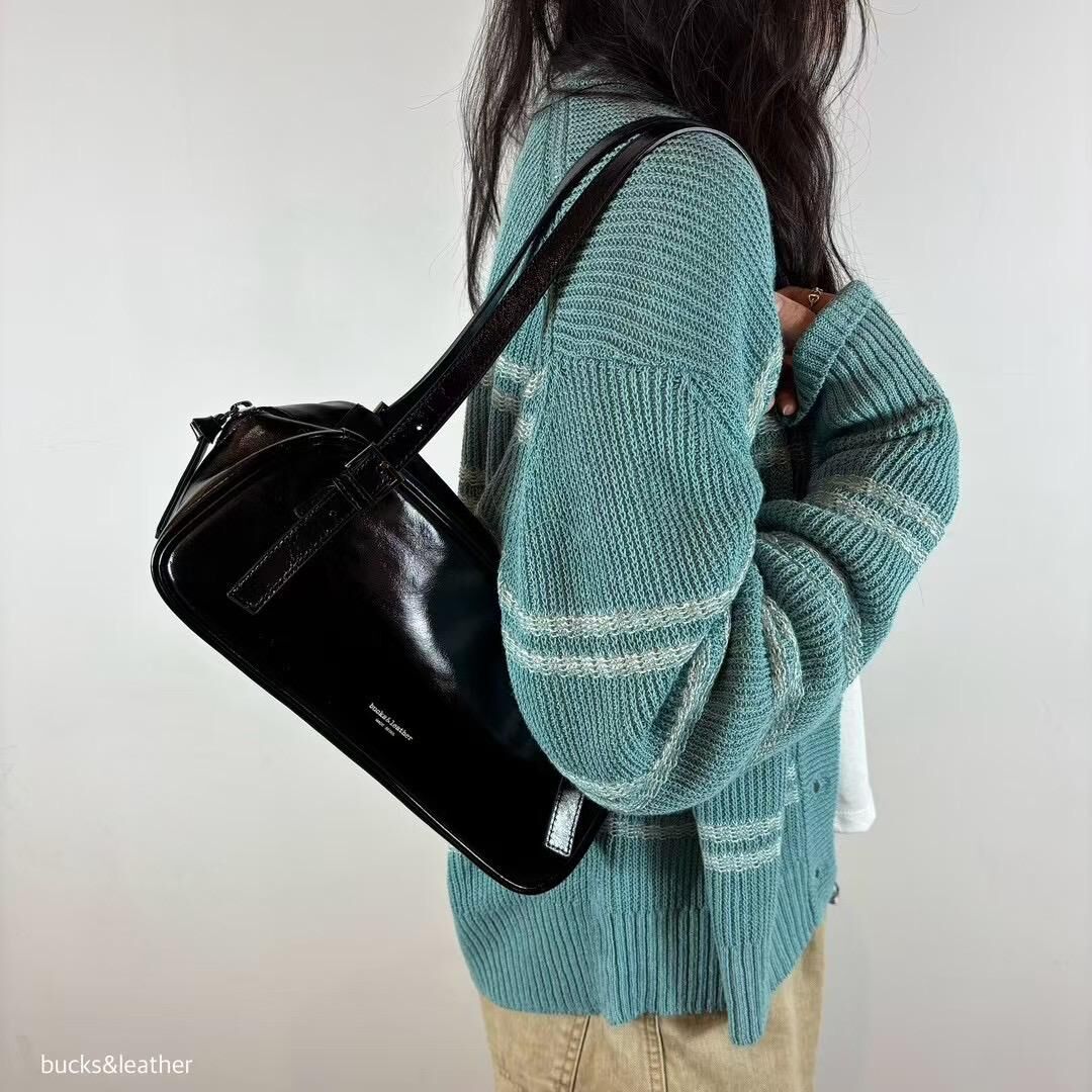 BL512I 牛皮亮面單肩腋下包