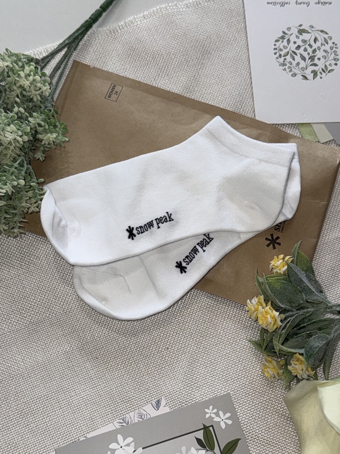 【現貨】Snow Peak 戶外風 襪子 男女款 百搭 無毛圈 矽膠止滑短襪 ｜白色