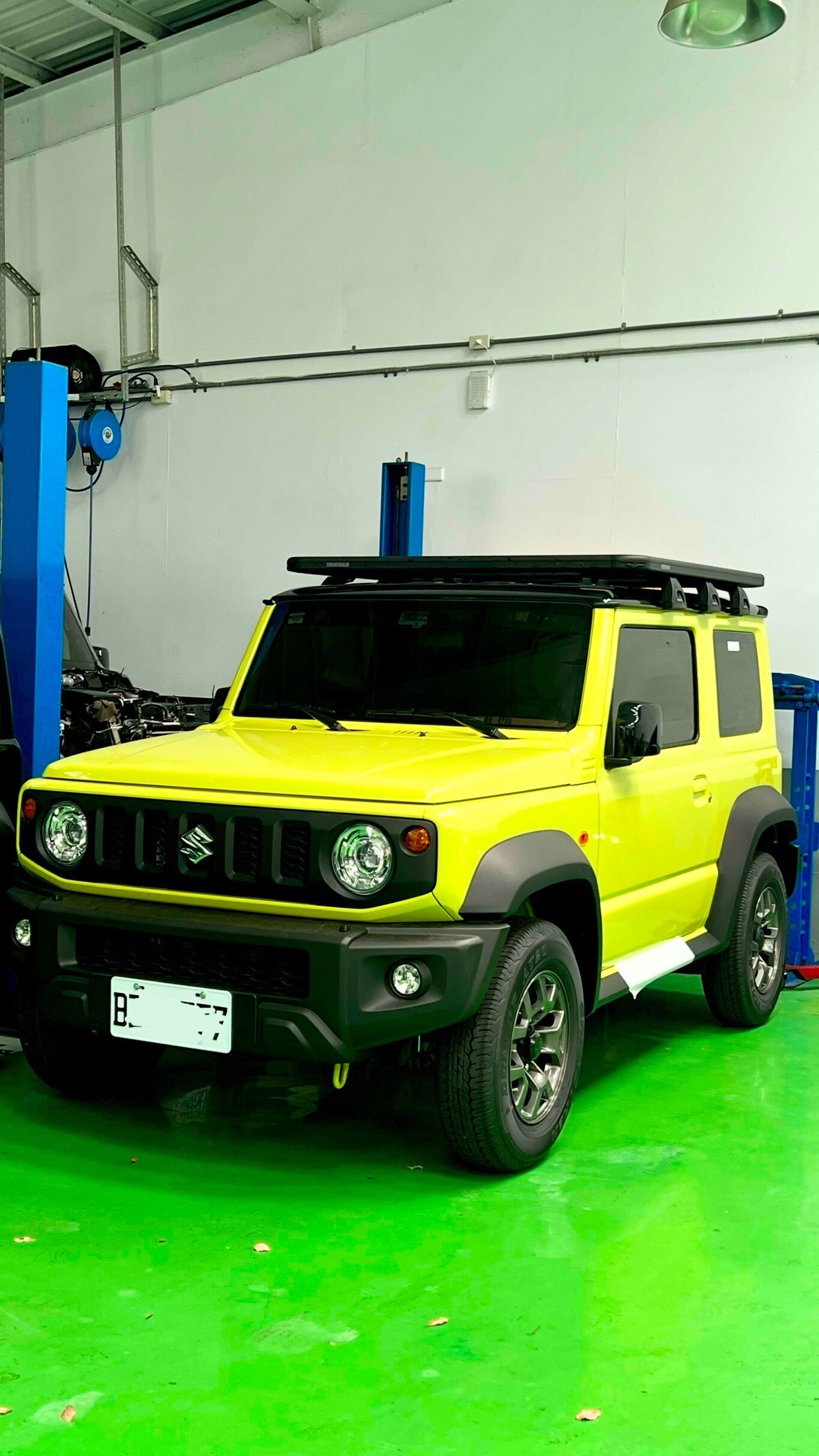 YAKIMA LockNLoad Platform ( Suzuki JB74 JIMNY )車頂平台盤
