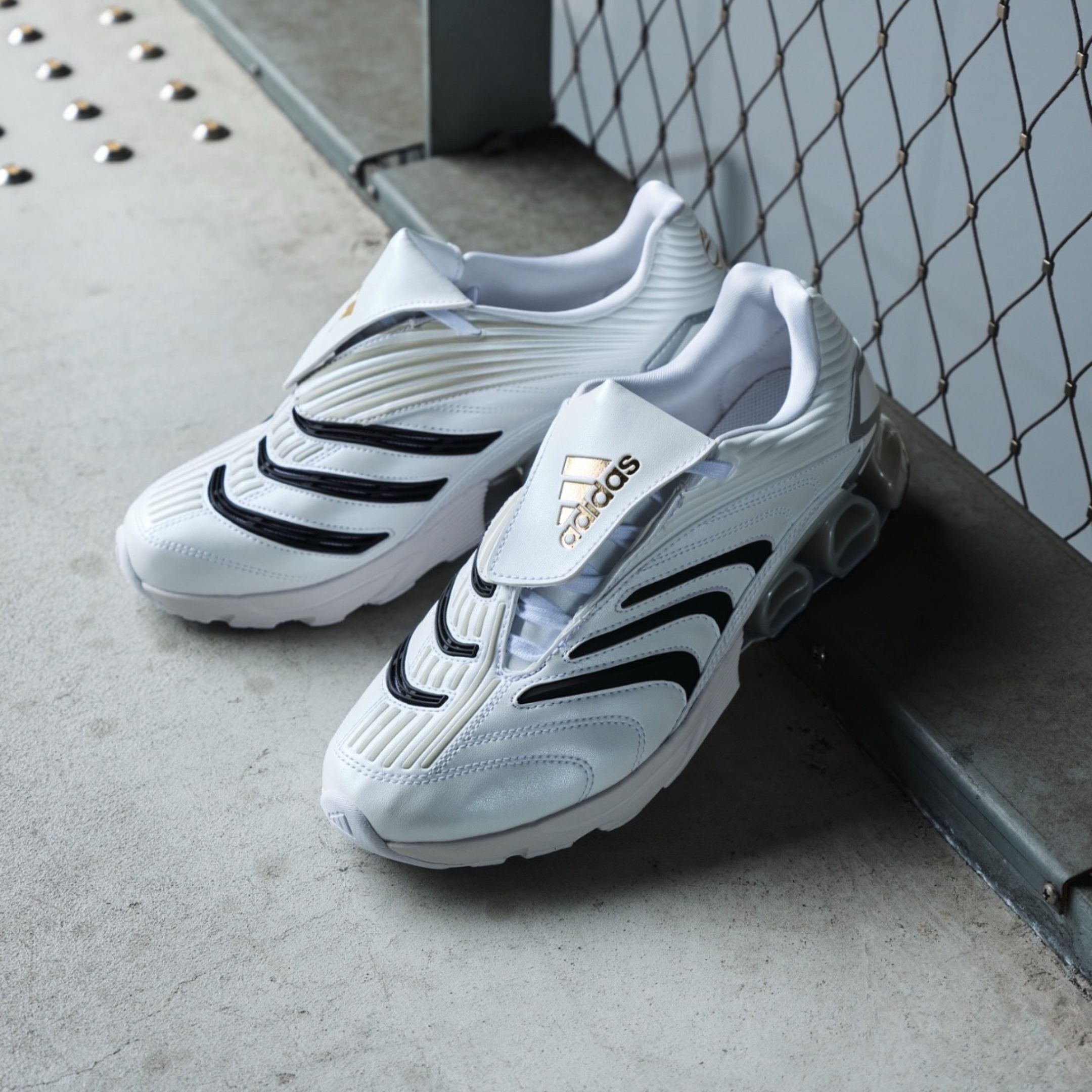 NICEDAY 代購 Adidas Predator Megaride 賽車鞋 復古 翻蓋 白 全白 白金 JP7121