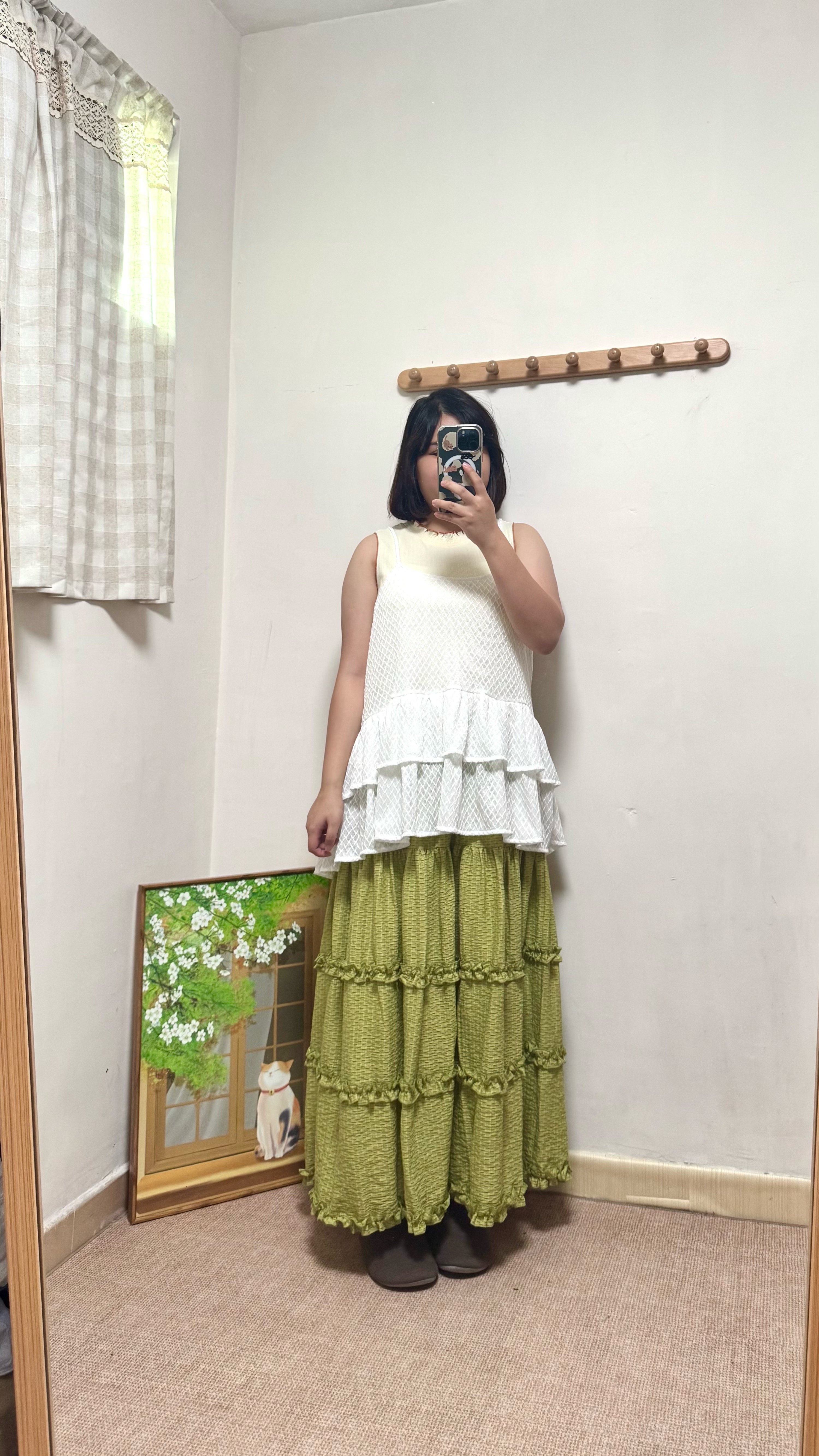 易襯！Ruffle 層次蛋糕裙