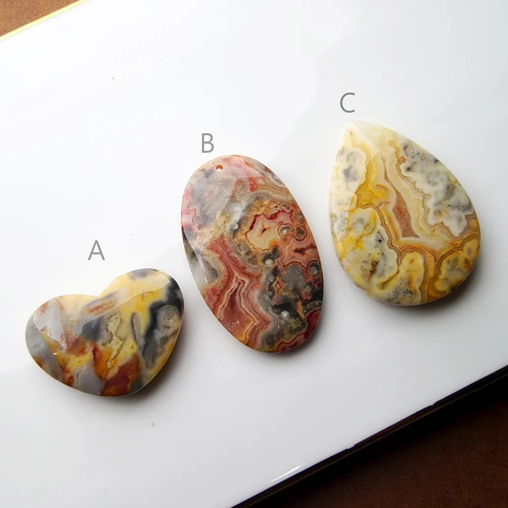 墨西哥瘋狂蕾絲瑪瑙(Crazy lace agate pendant)