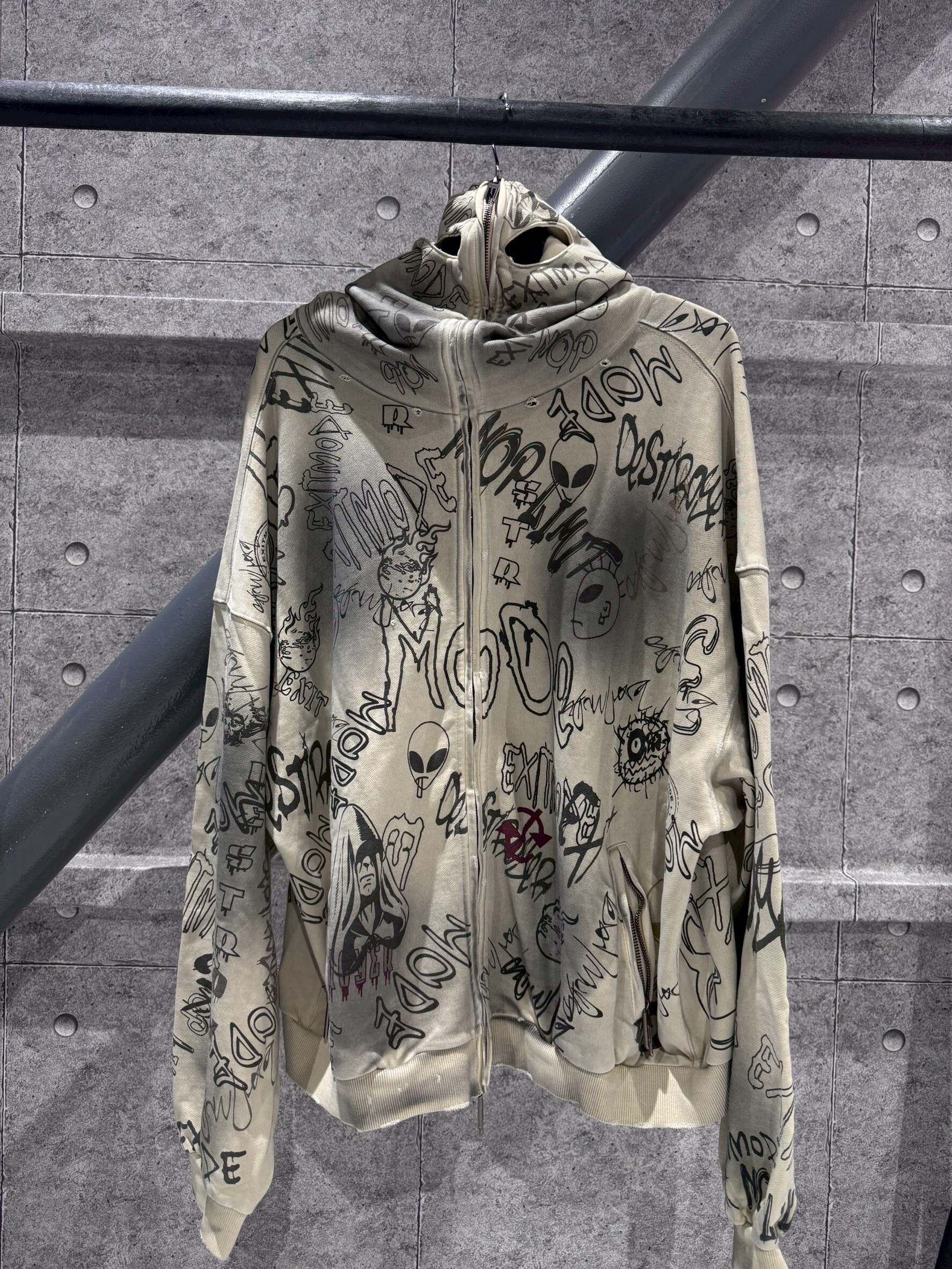 BLINDNOPLAN EXIT MODE塗鴉面罩 水洗做舊 連帽外套