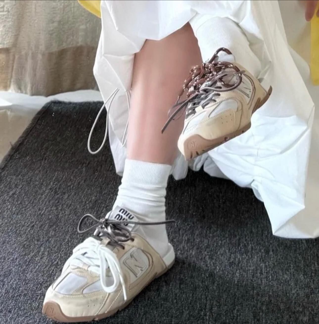 撞色鞋帶 時髦牛皮休閒鞋 (半拖/包鞋)