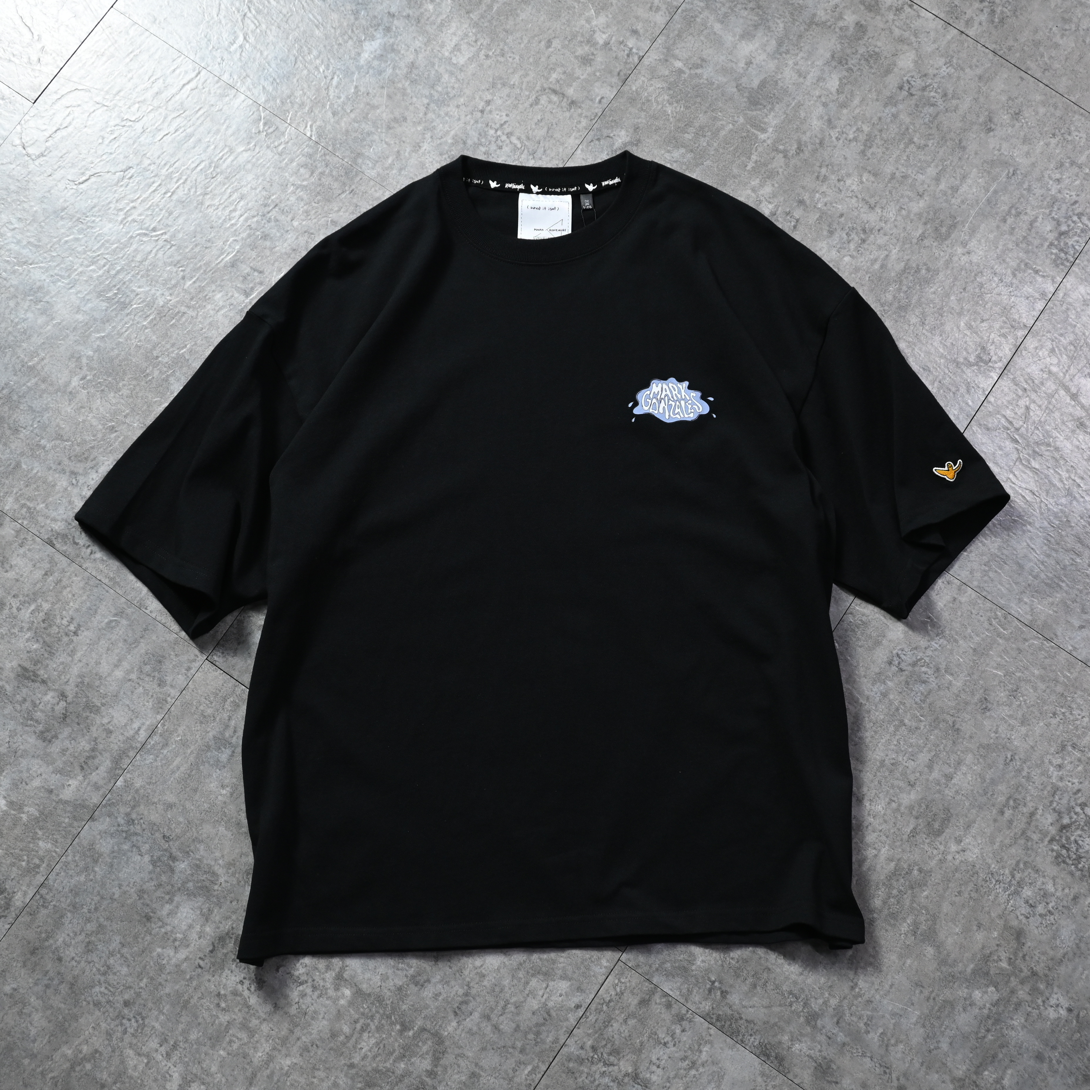 (What it isNt) ART BY MARK GONZALES Rainy BIG Tee