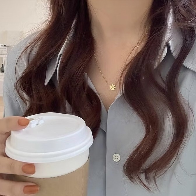 GD”小金雛菊鈦鋼項鍊【春季限定】