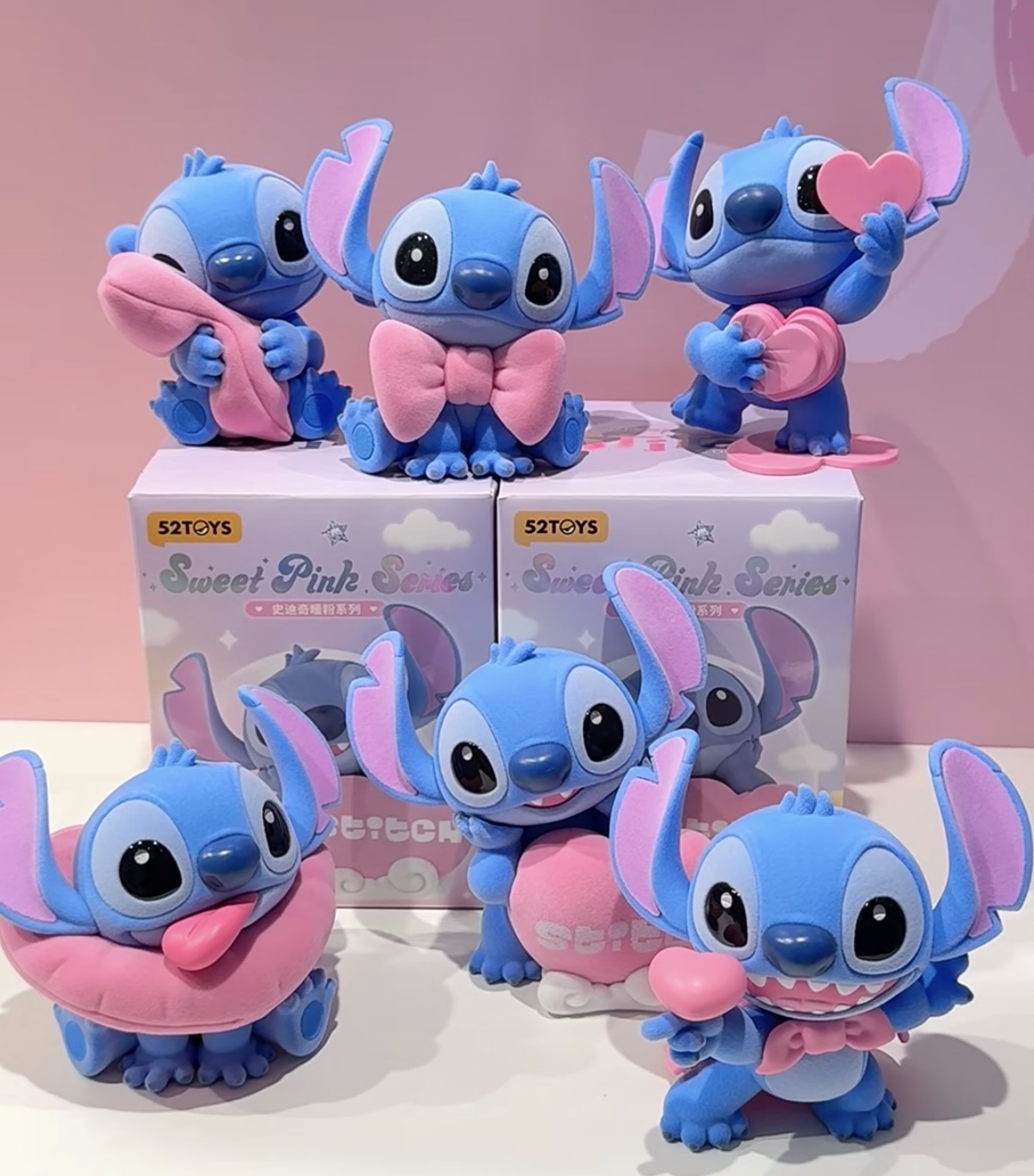 迪士尼 正版授權 史迪奇暖粉系列 植絨公仔 情人節限定 愛心 公仔 盲盒 6款/預購