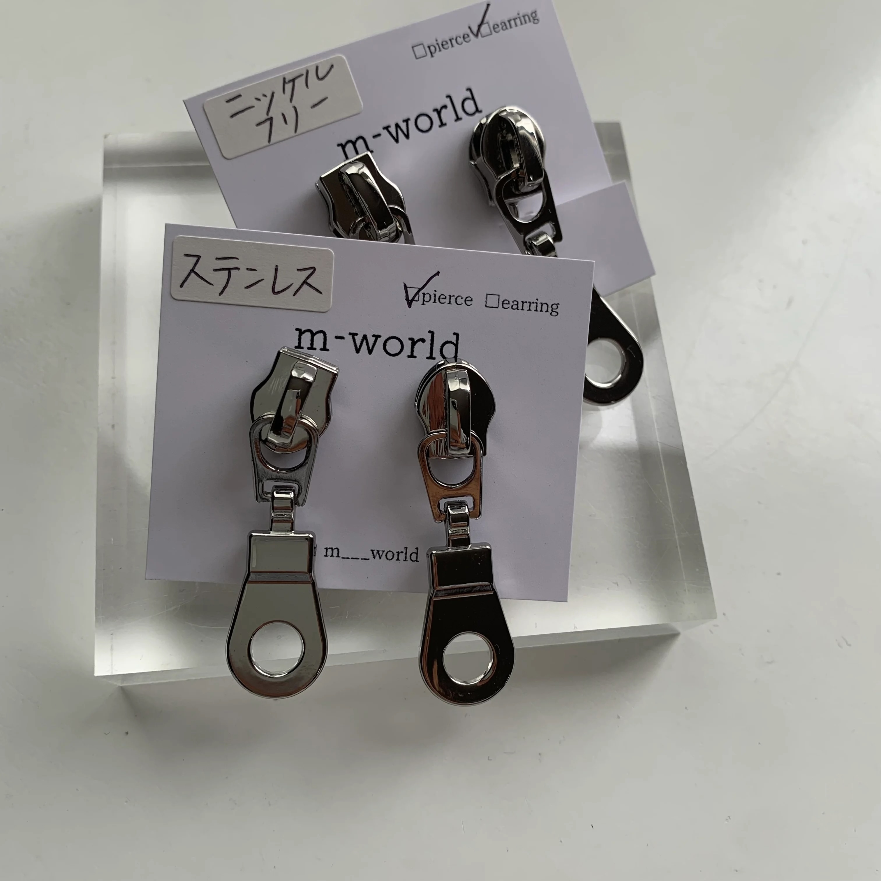 [m-world] zipper | 耳針 | NO.3