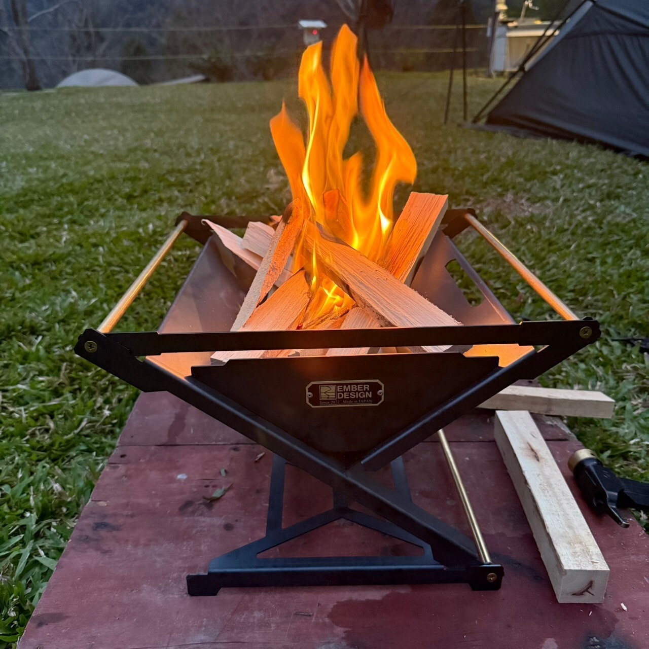 EMBER DESIGN - Z字摺疊焚火台