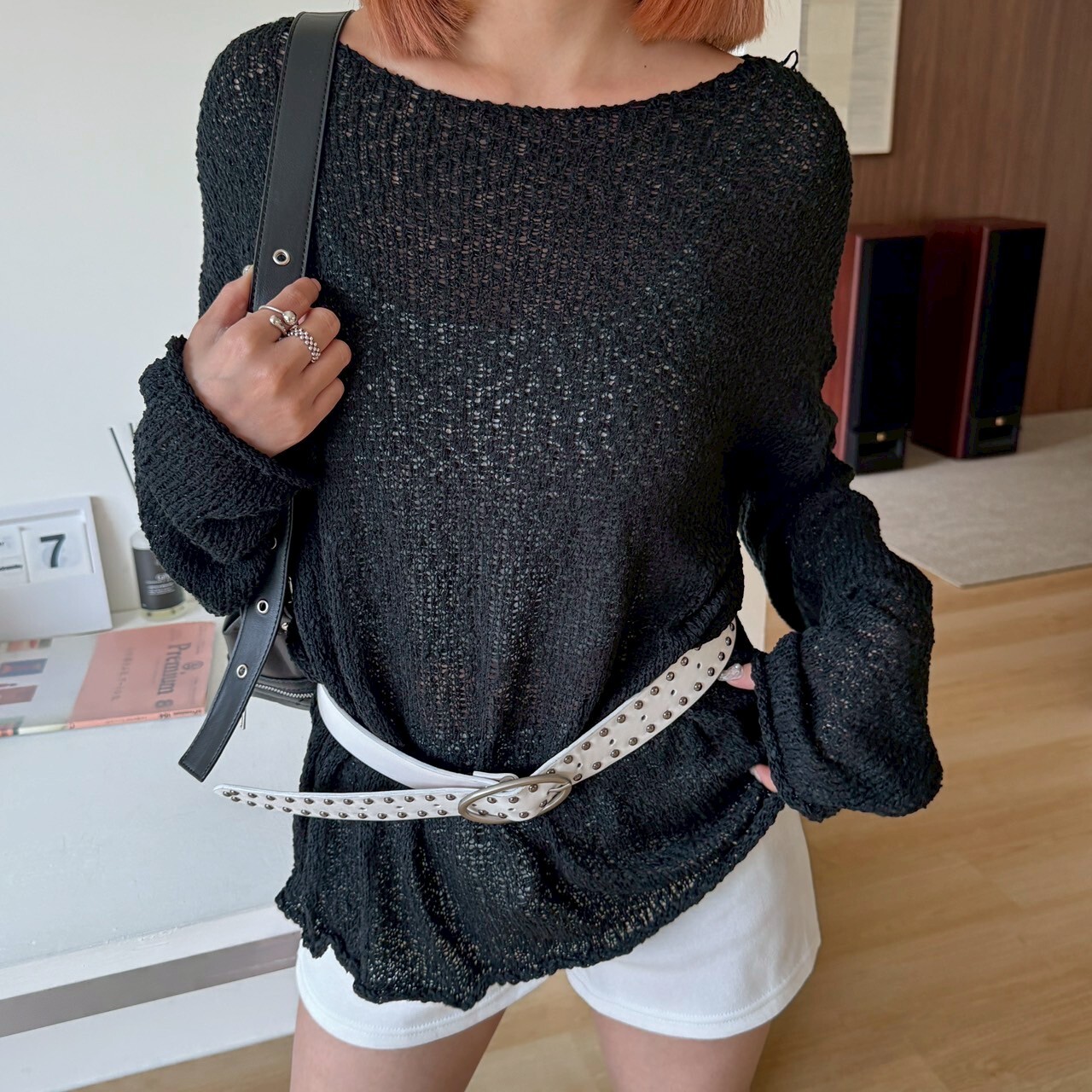 輕光交織 顆粒感透膚寬鬆針織上衣