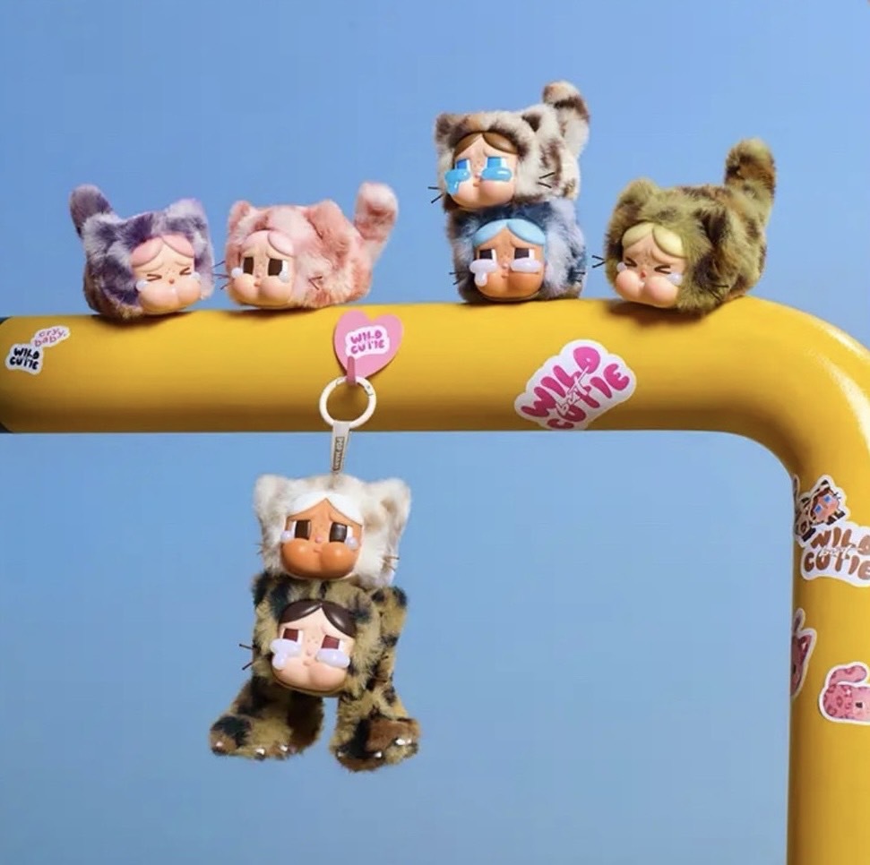泡泡瑪特 CRYBABY 豹豹貓貓系列 搪膠毛絨吊飾盲盒