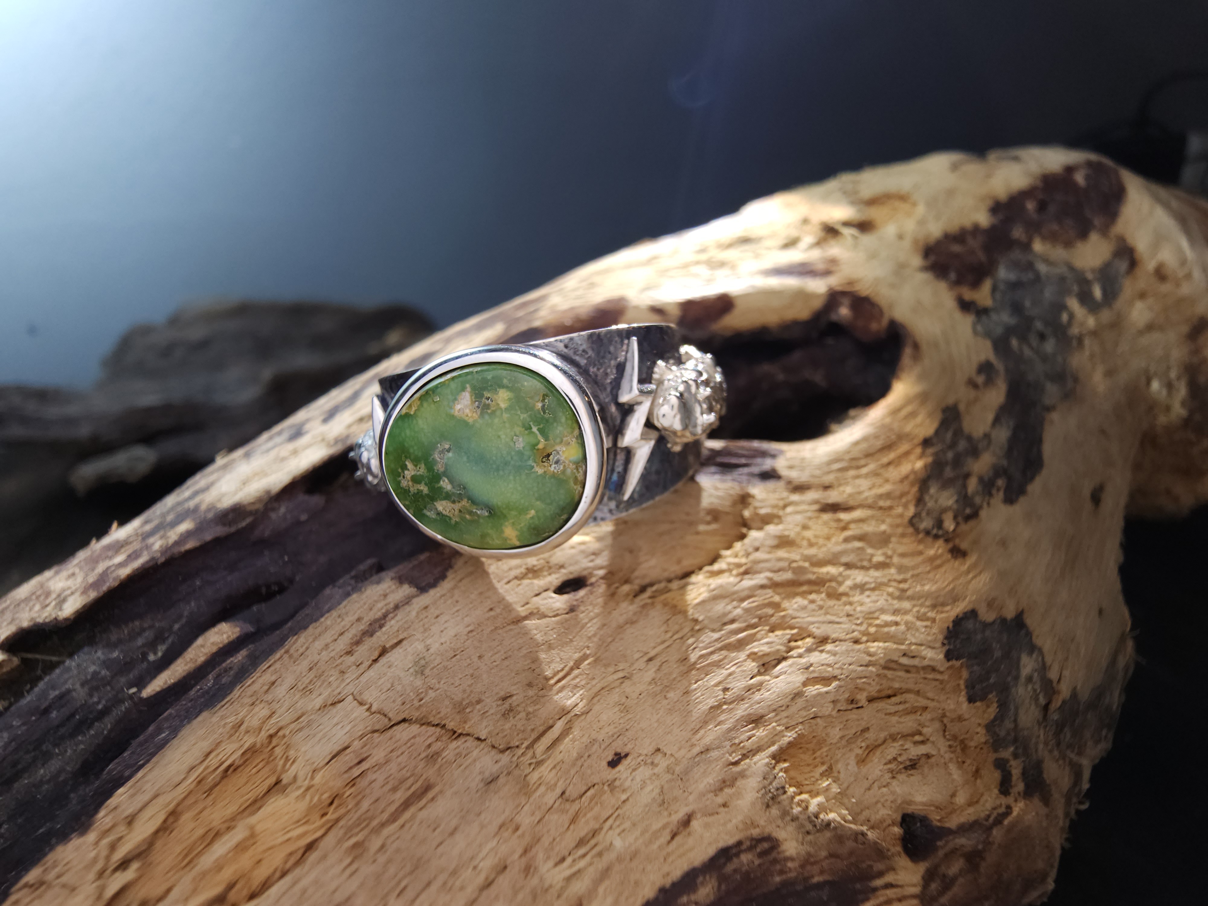 *Black Venom Jewelry- Freedom & Prayer 純銀角蜥蜴戒鑲 Sonora Gold 松石