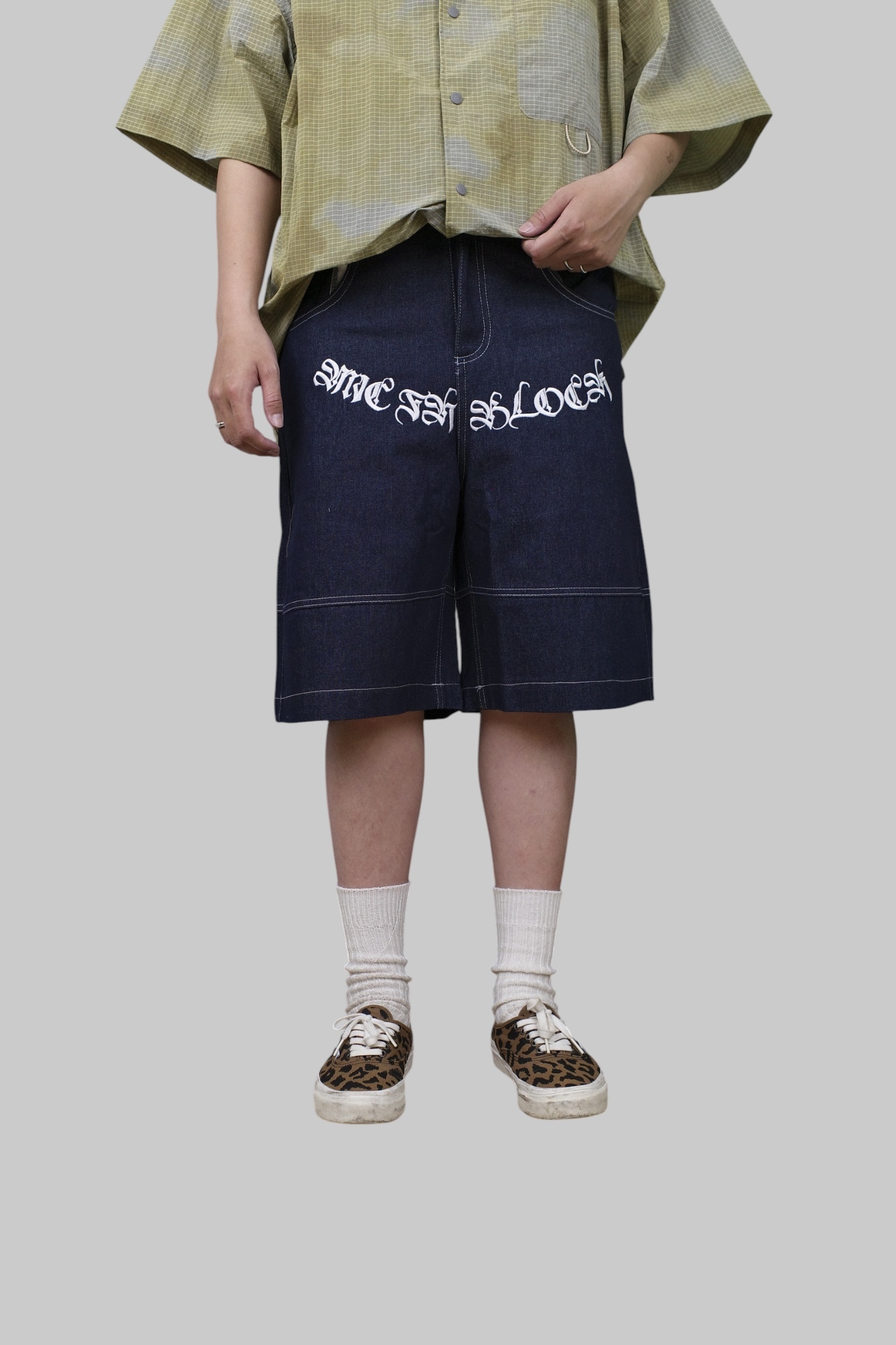 『Always_Good』重磅 刺繡 字體 牛仔 六分 短褲