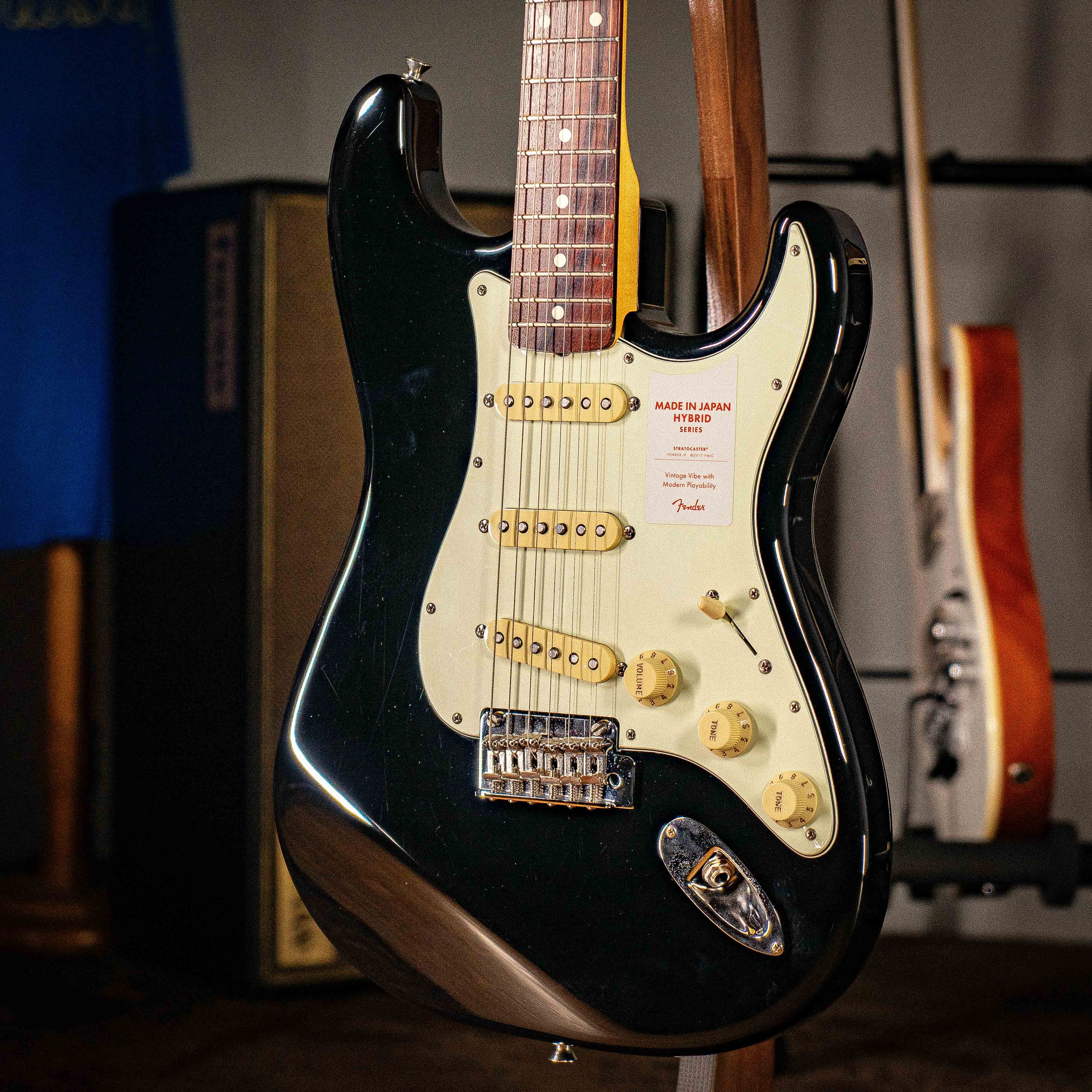 ギター Fender Japan Hybrid 60s Stratocaster 2020 Fender Hybrid 60's Stratocaster made in Japan -Surf Green