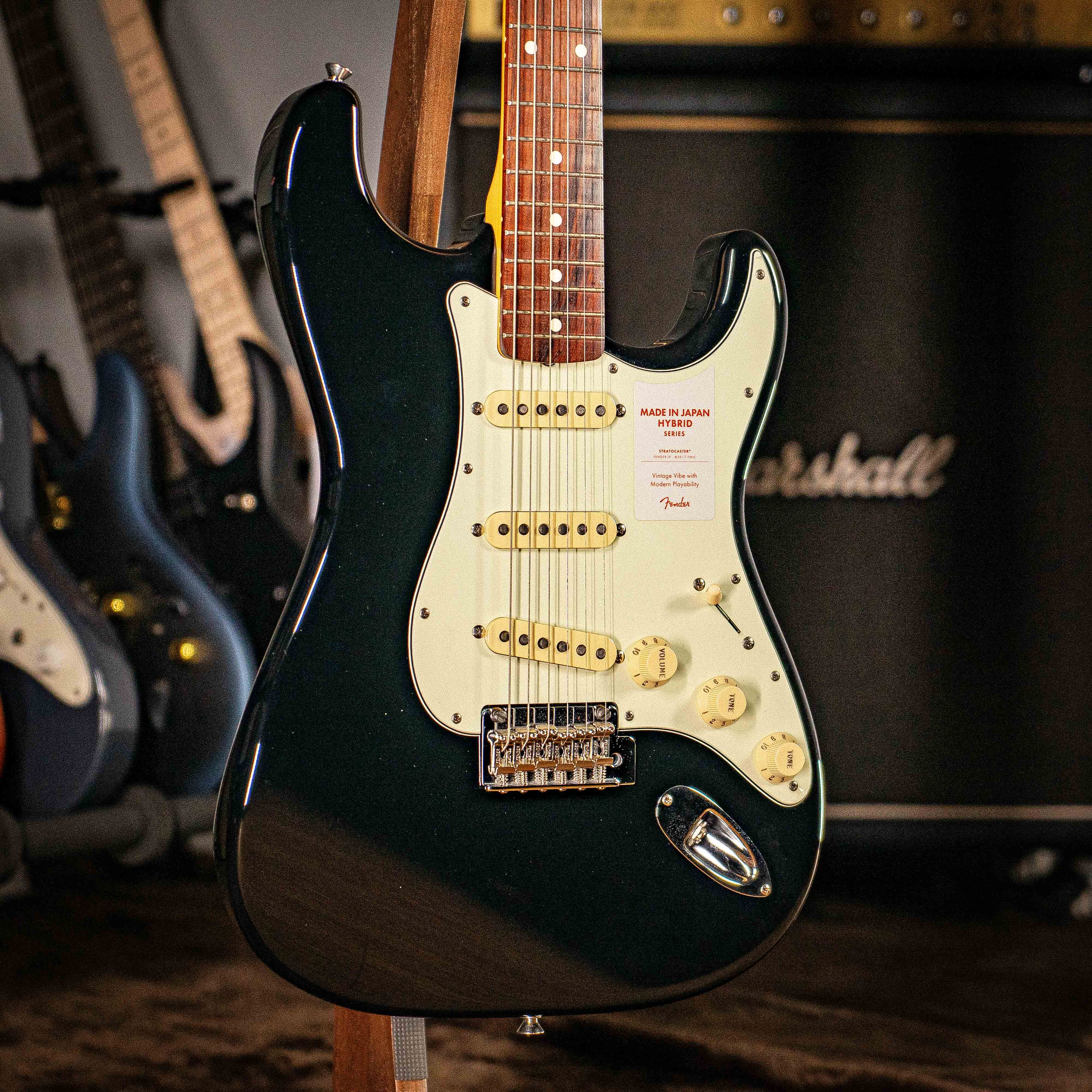 ギター Fender MIJ Hybrid 60s Stratocaste Fender Made in Japan Hybrid 60s Stratocaster Sherwood Green