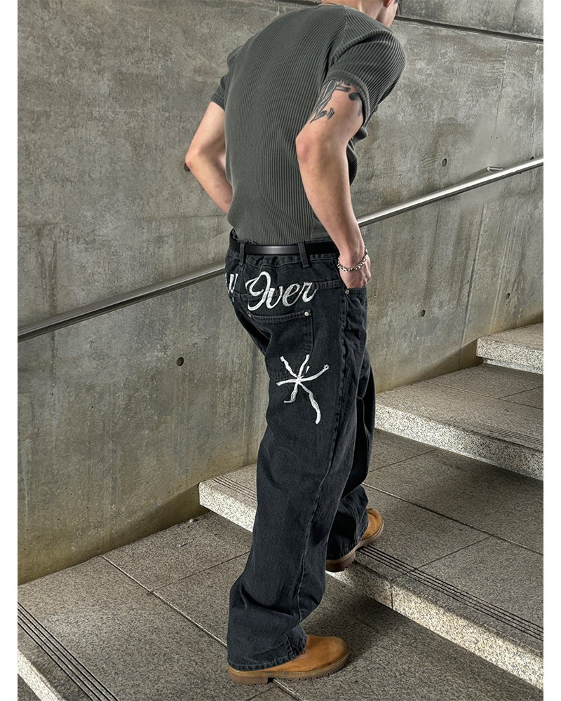 Carrio over 刺繡牛仔褲