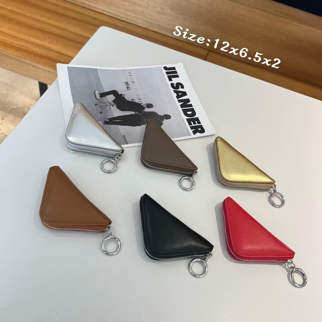 頭層羊皮三角包