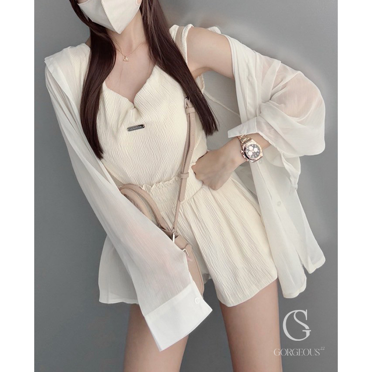 G9612 現貨「Holiday' 輕氧不貼腿短褲」