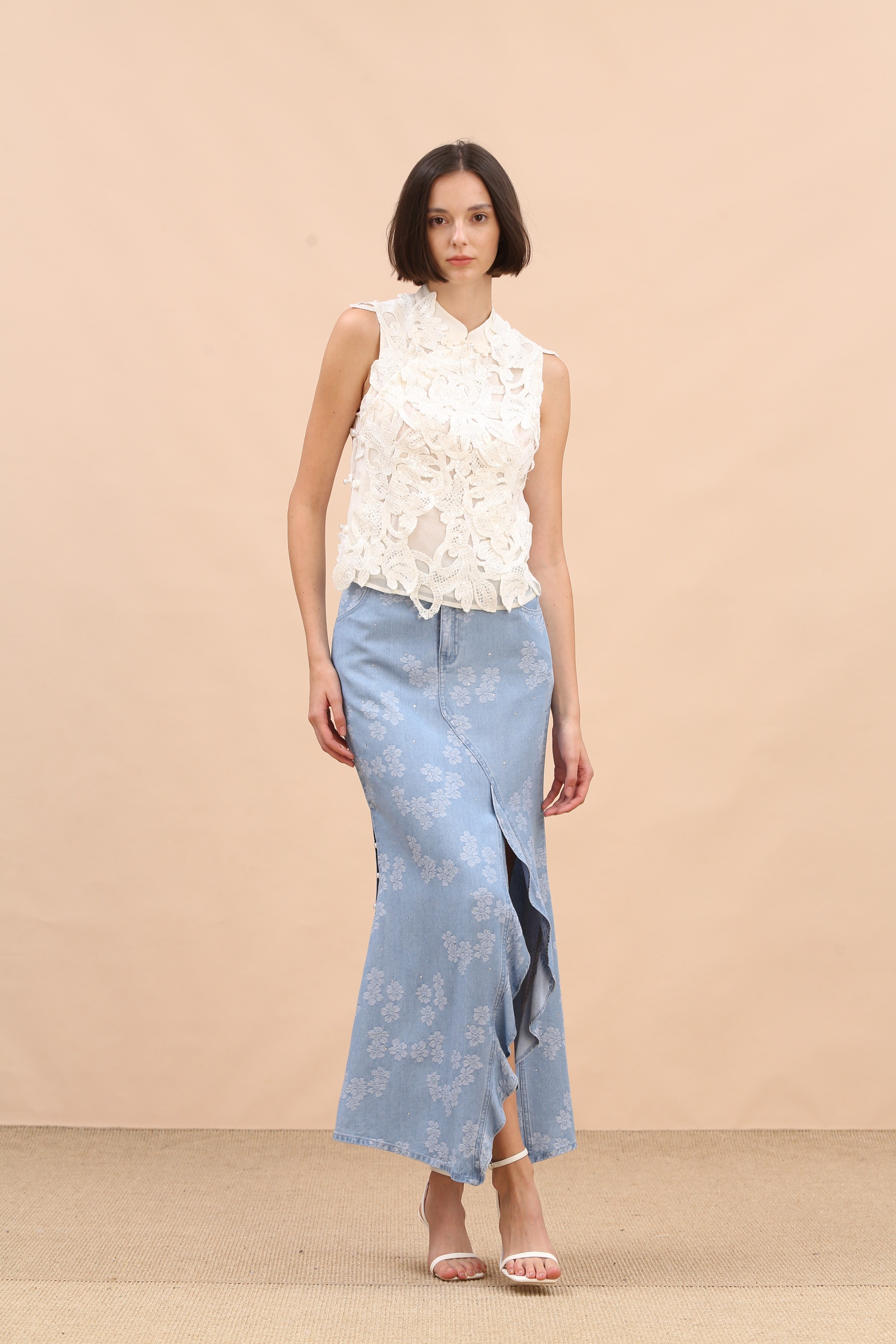 BE10162A1 新中式無袖刺繡上衣