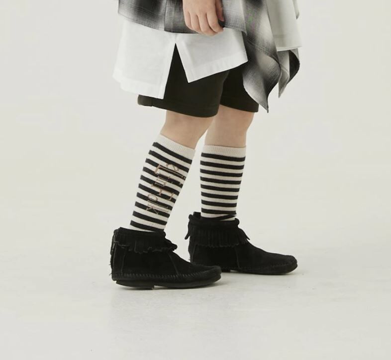 ELFINFOLK  LOGO條紋襪 Stripe × LOGO High socks-ivoryxblack