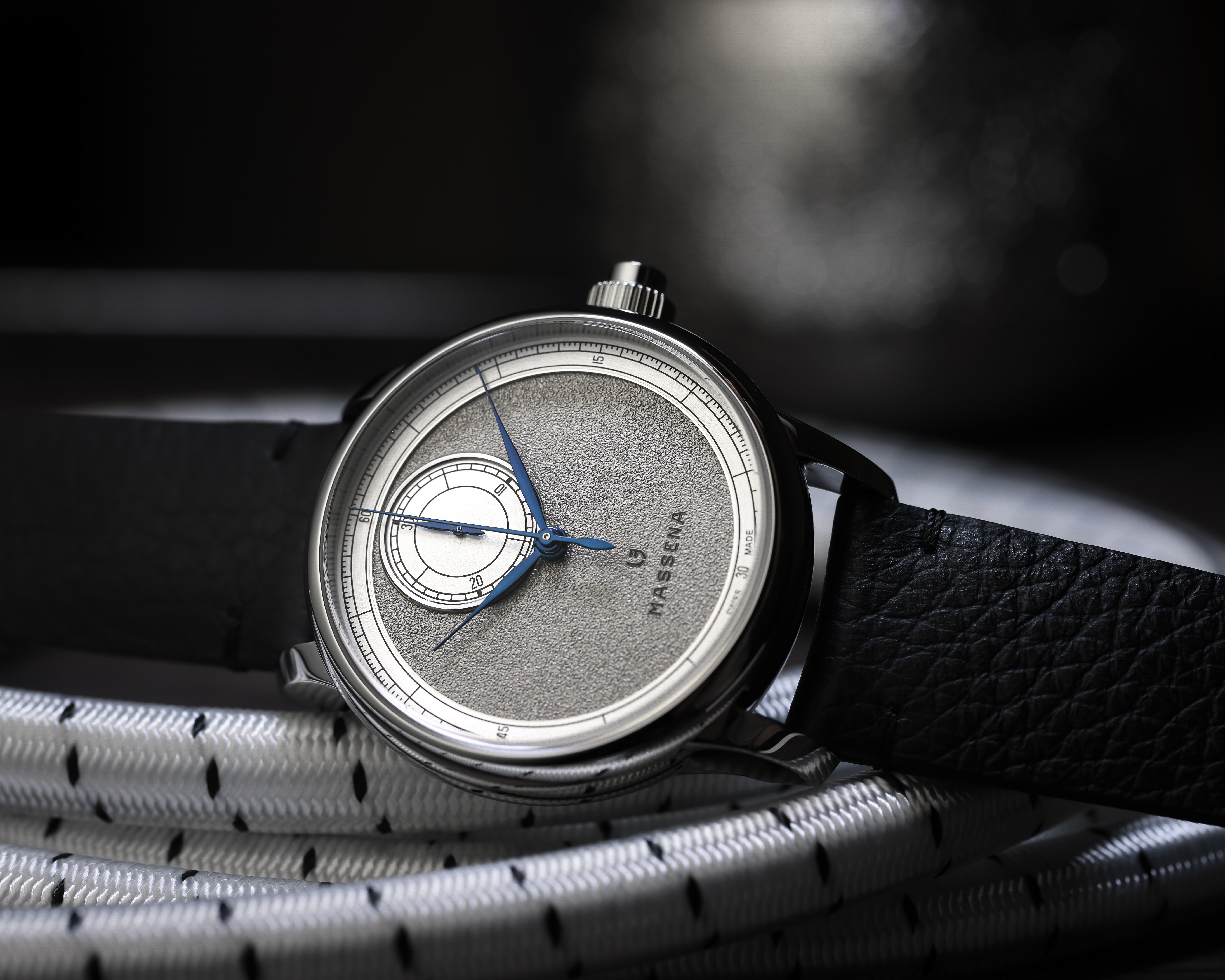 Le Chronographe Monopoussoir Louis Erard x Massena LAB, SILVER