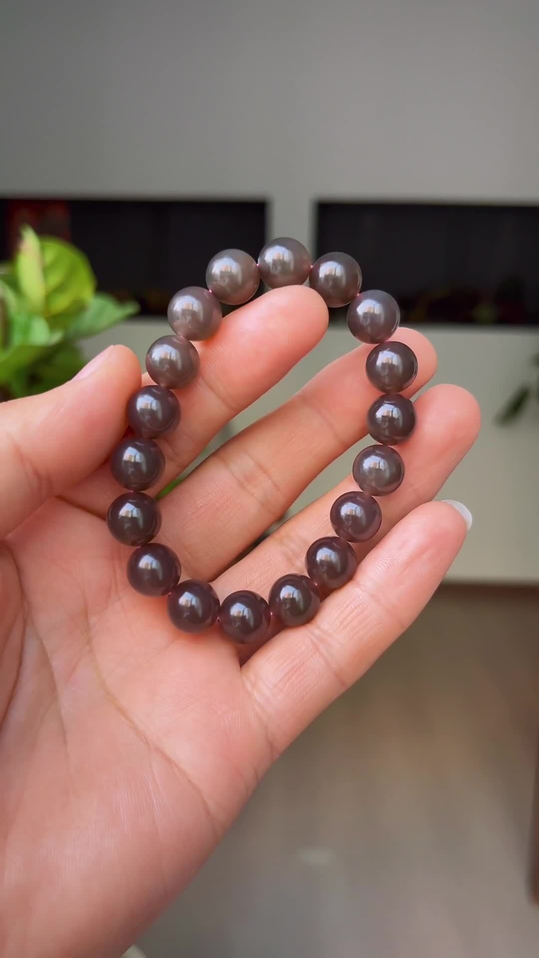 424766 和田玉戈壁料紫葡萄手串