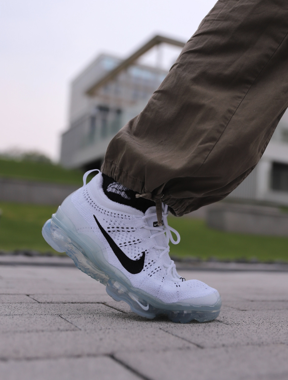 男鞋 NIKE AIR VAPORMAX 2023 FK 白黑 全氣墊 針織鞋面 緩震支撐 慢跑鞋【DV1678-102】