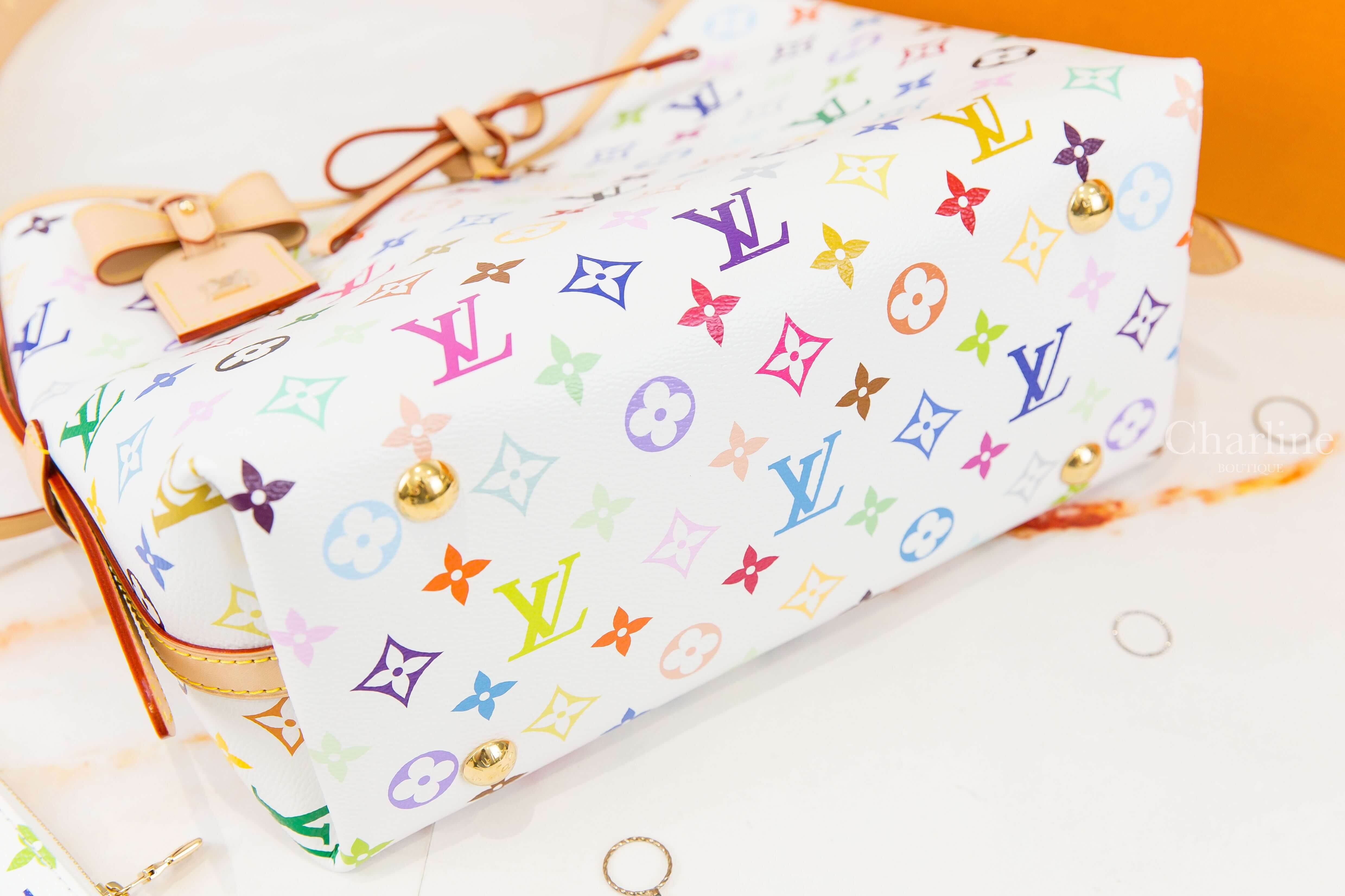 Louis Vuitton LV x TM CarryAll PM Bag 聯名款白色三彩老花牛皮飾邊蝴蝶結吊牌小型手提肩背包-Charline Boutique 精品代購