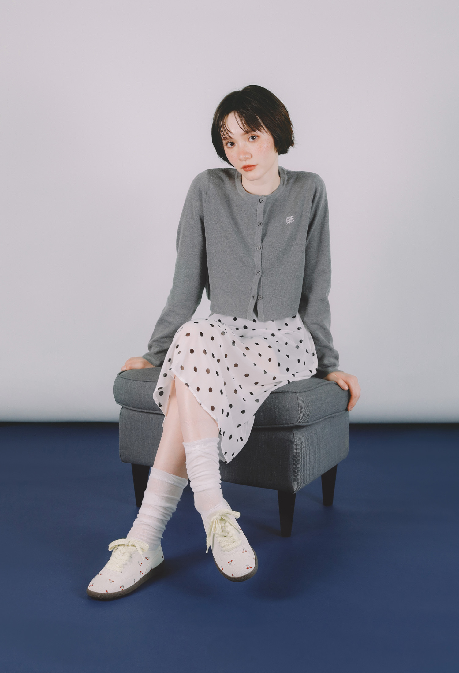 櫻桃復古休閒鞋 奶油白