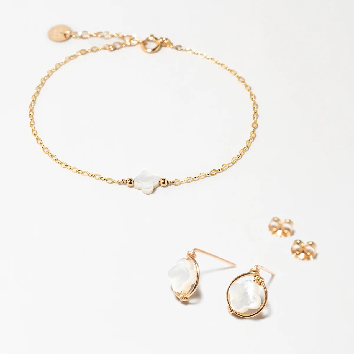 1YA0512-154 YAY PARIS Swan Bracelet And Studs Set Gold #SS25_C68_100 (A-EU-E)