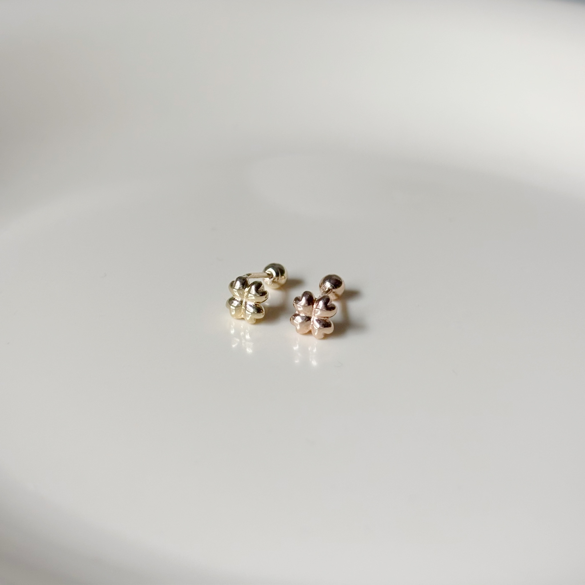 14k澎澎幸運草轉珠耳環