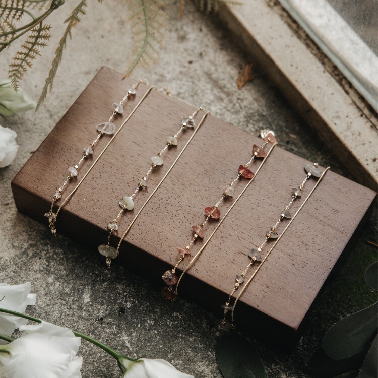 曦光層疊 蜂蜜金光的午後祝福 不規則水晶天然石 黃水晶 雙層鈦鋼手鏈