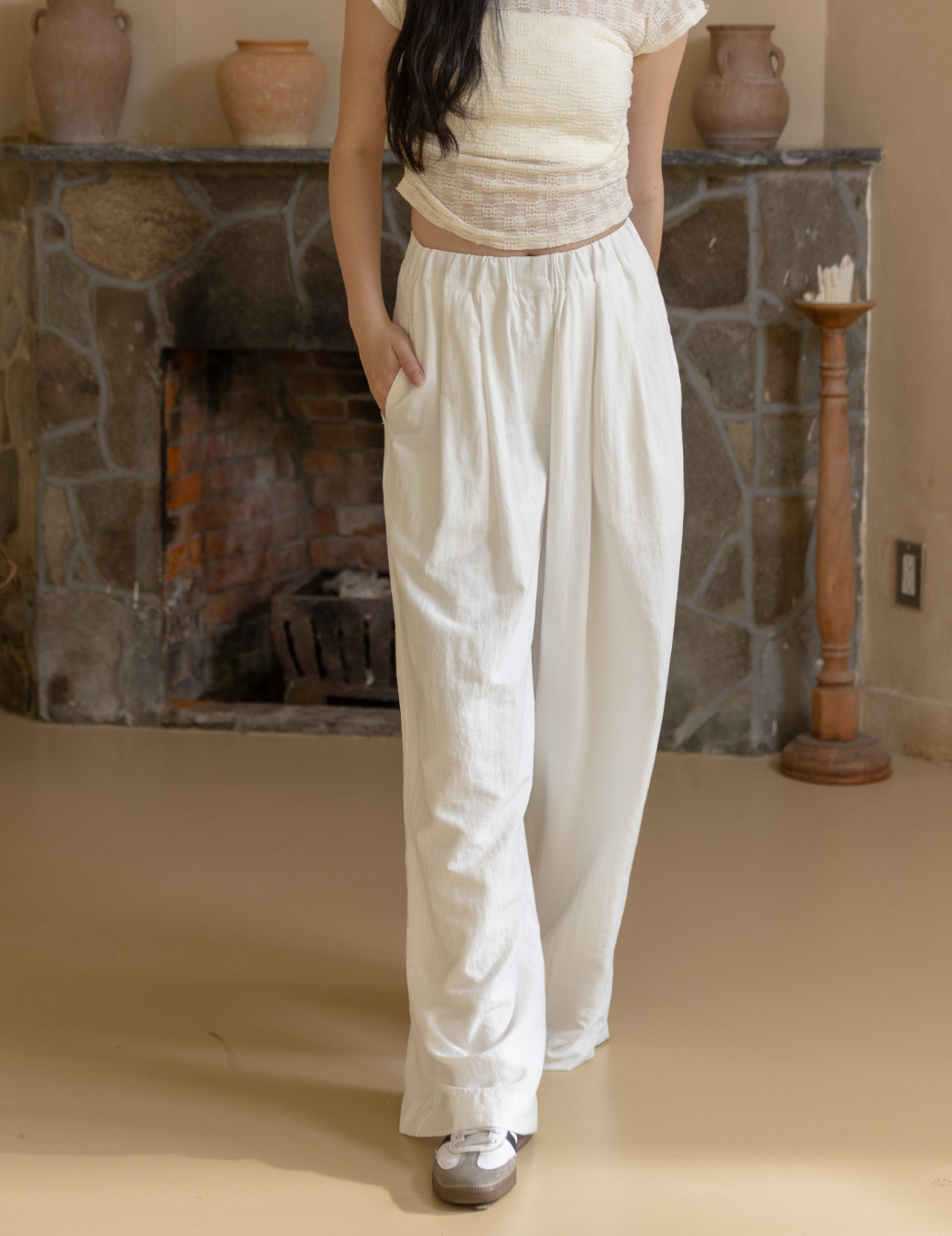 前打褶涼感寬版長褲（白色/4尺寸）