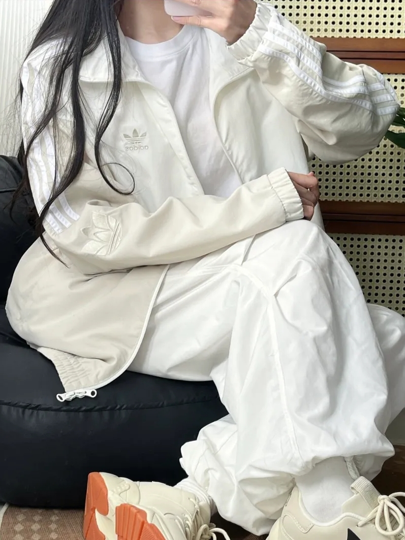 ADIDAS Block 立領夾克外套 奶油白 KC3116