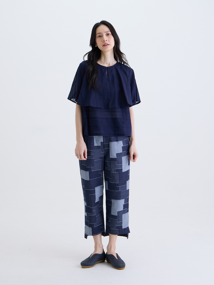 薄暮旅人斗篷感上衣-暮行藍