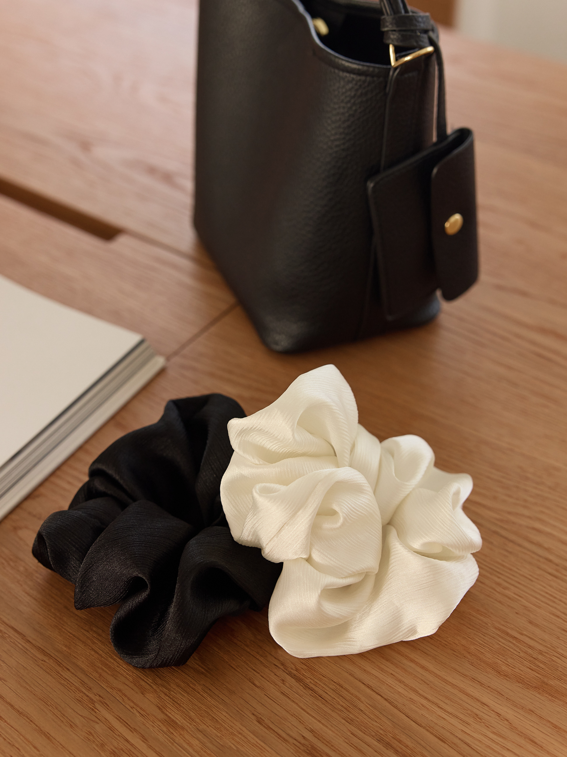 奶霧系月光髮圈