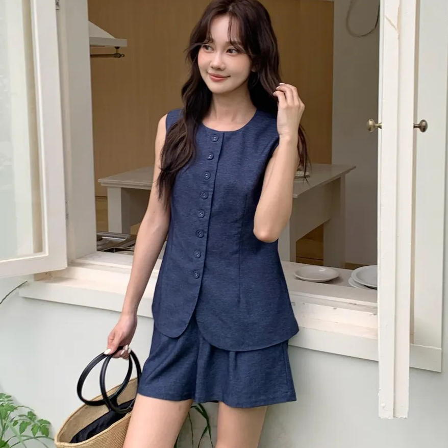 海軍藍排釦圓領背心上衣+短褲SET-S-M (Elegant & Love)