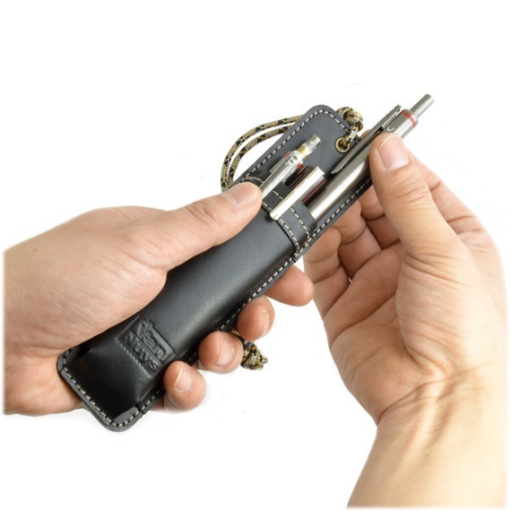 VanNuys D817 牛皮筆袋