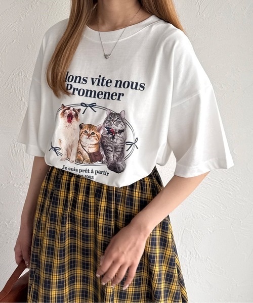 Kutir / Cat Ribbon T-shirt