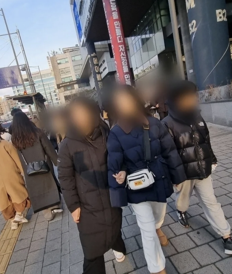 【OWN】Kodak 相機包 腰包 單肩 肩背包 不分男女 單一尺寸 韓國限定 黑色 米白 卡其 灰色 黃色 K5143LBG65