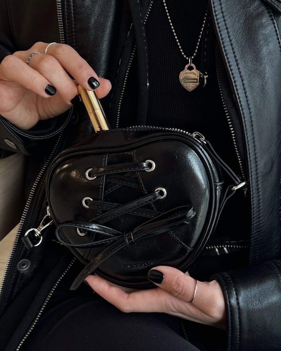 #現貨供應  新logo FIND KAPOOR RIBBON TIE SHOULDER BAG 絲帶心型包