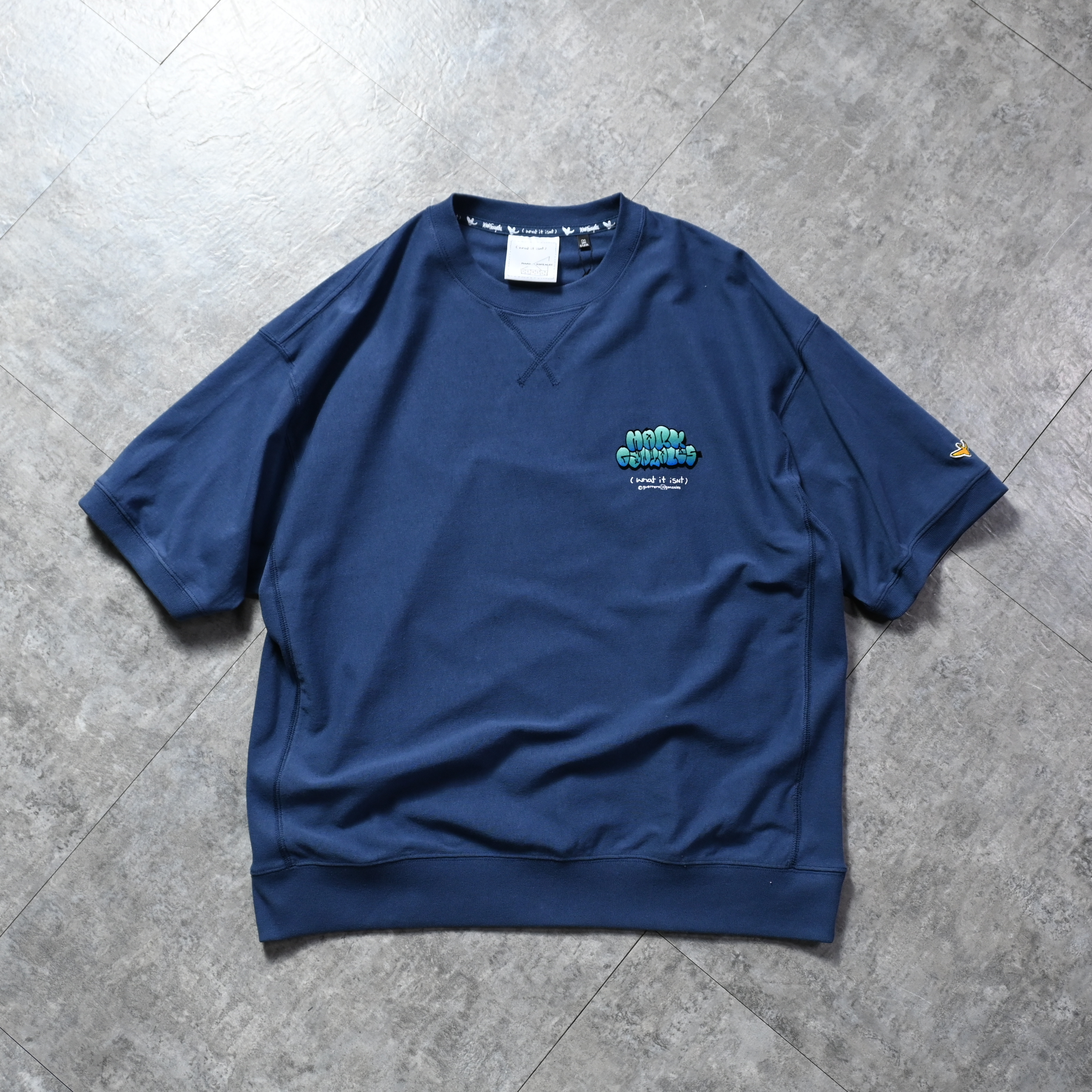 (What it isNt) ART BY MARK GONZALES Gradient logo Big Tee