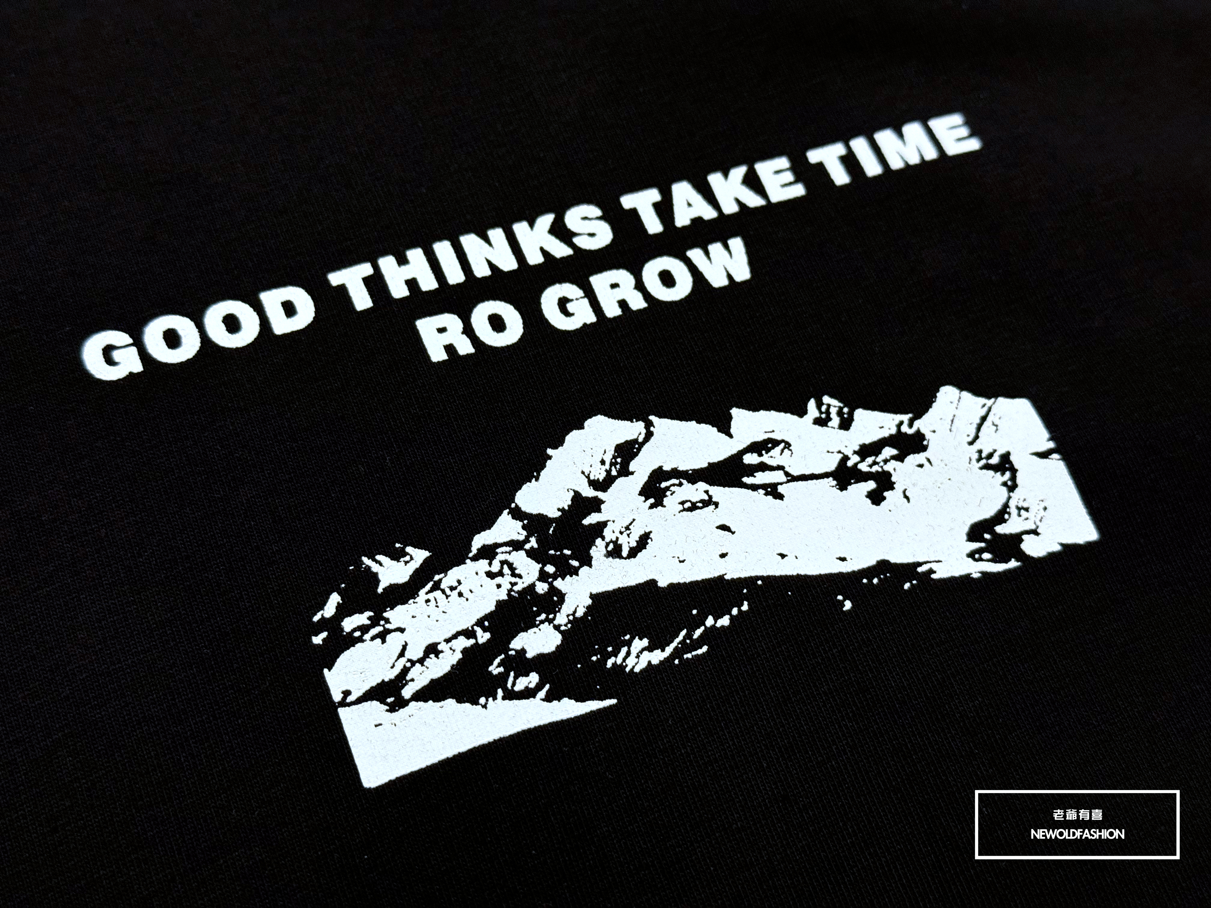 『新品上市』重磅山脈標語棉質背心(NOF2405S8008)-黑