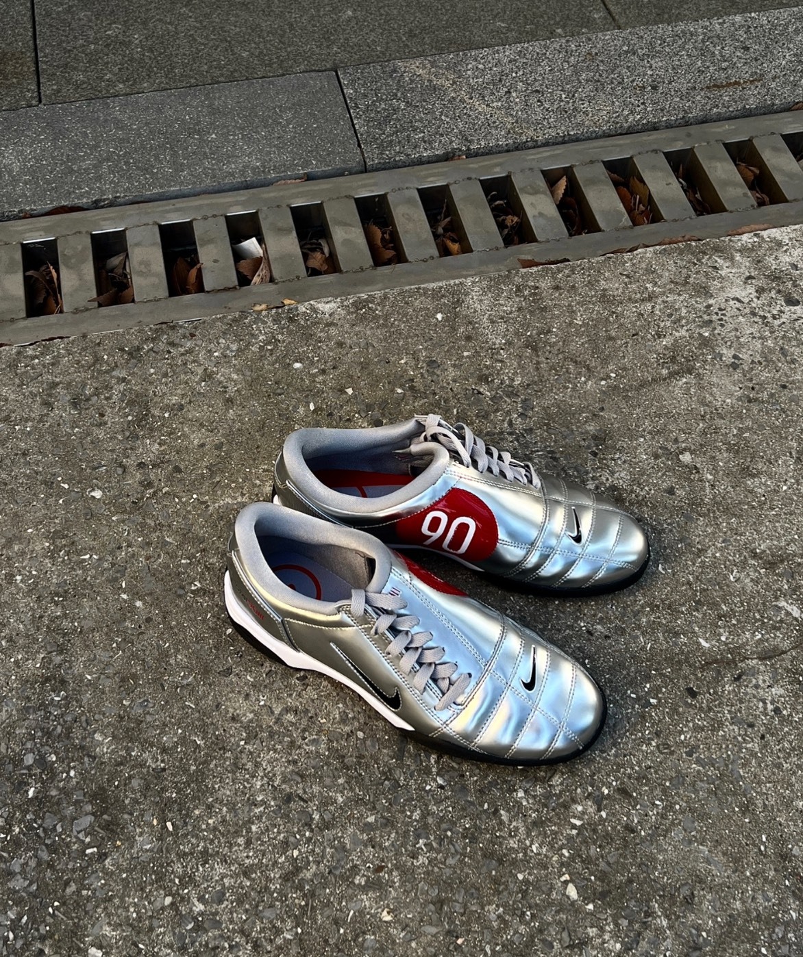 Nike Total 90 III 銀色足球鞋 男款