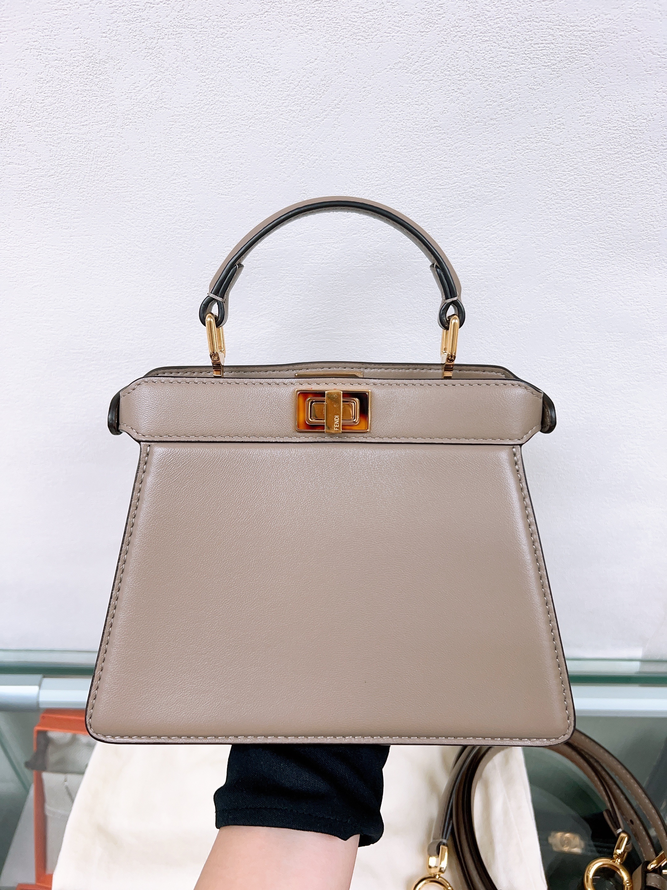 Fendi Peekaboo ISeeU petite grey