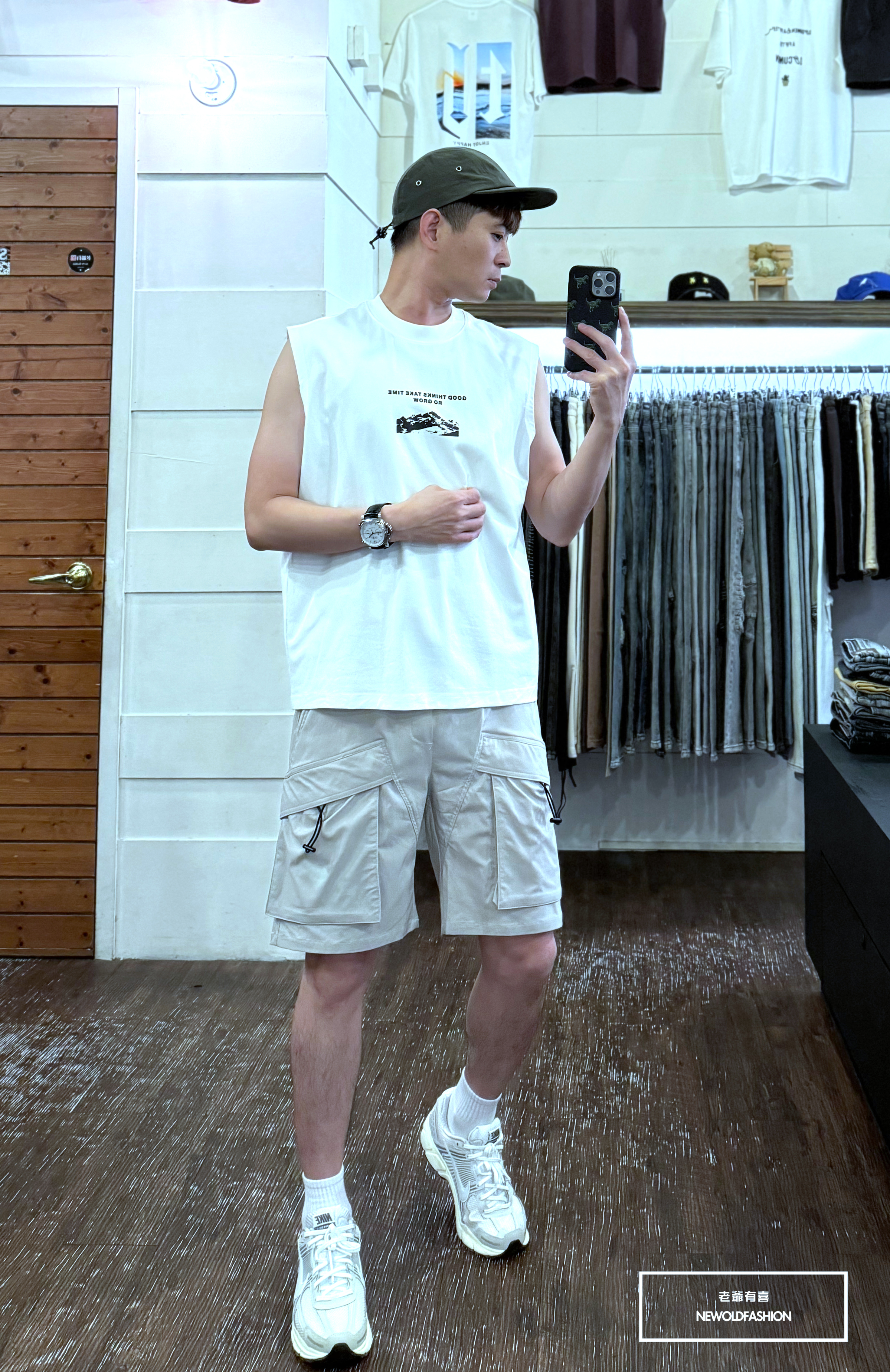 『新品上市』重磅山脈標語棉質背心(NOF2405S8008)-白