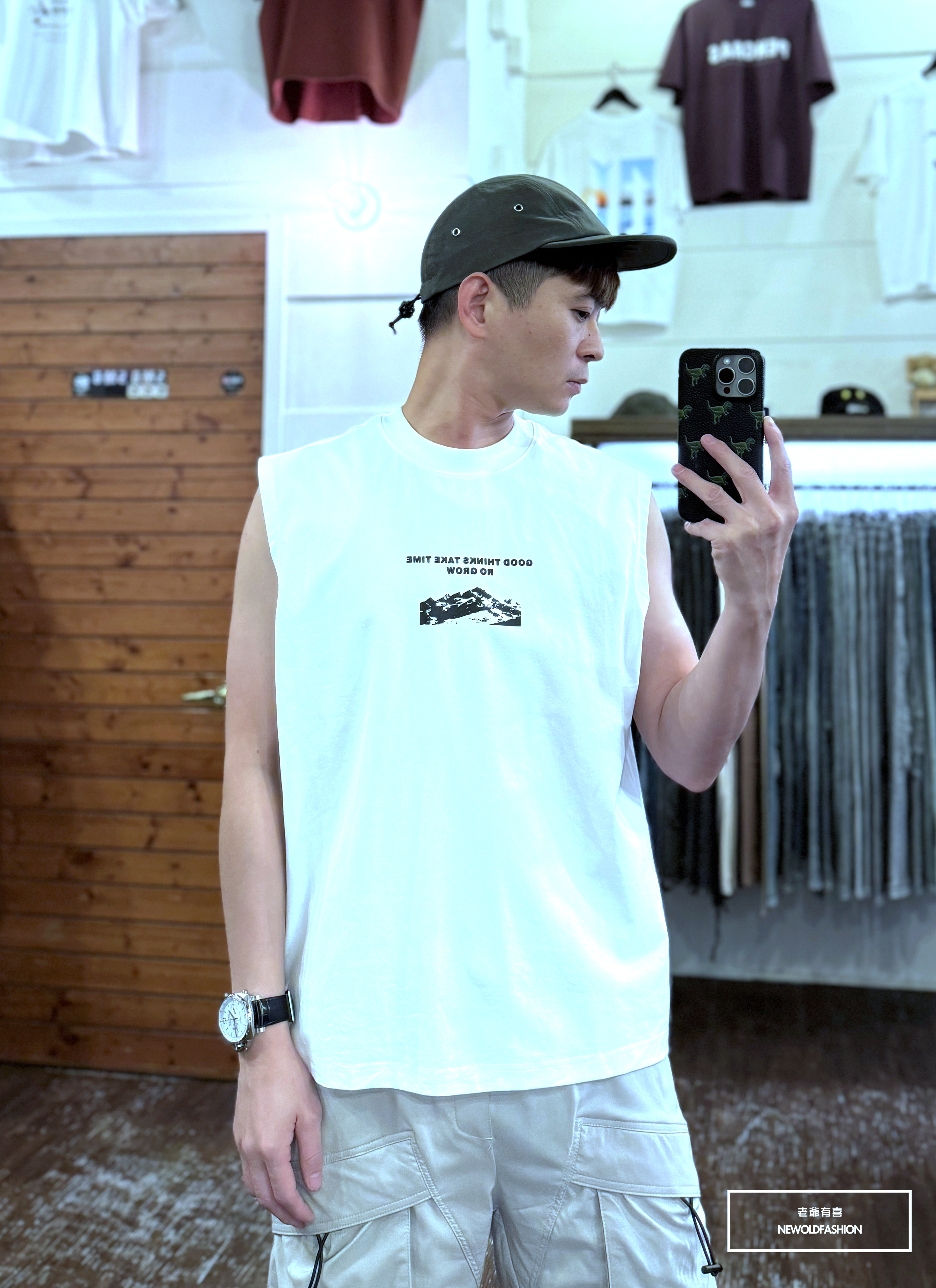 『新品上市』重磅山脈標語棉質背心(NOF2405S8008)-白