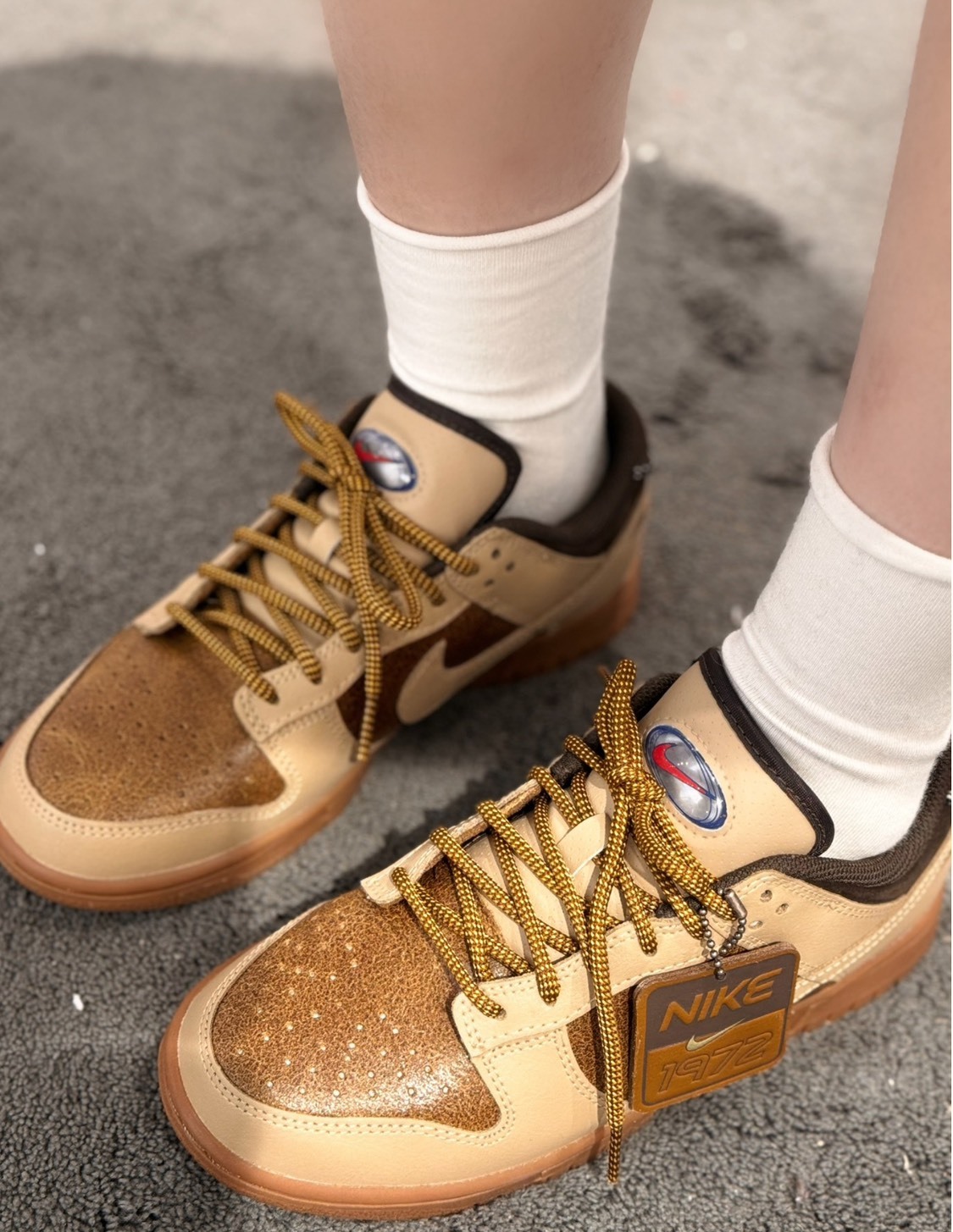 Nike Dunk Low LX 女款 休閒板鞋 棕色